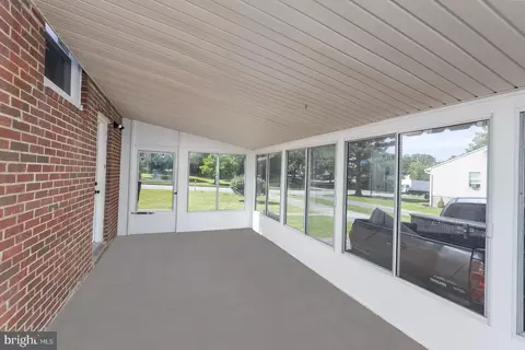 Exterior - 4516 E Joppa Rd, Perry Hall, MD 21128 photo 5 of 5