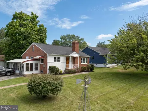 Exterior - 4516 E Joppa Rd, Perry Hall, MD 21128 photo 3 of 5