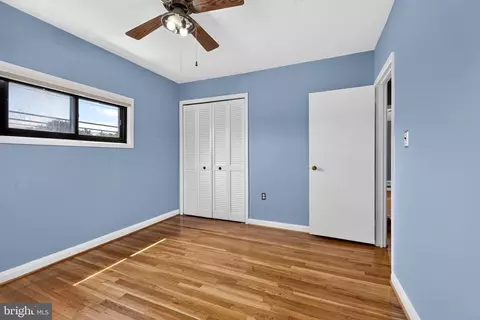 Bedroom - 2032 Ormand Rd, Dundalk, MD 21222 photo 4 of 5