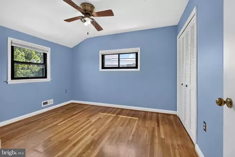Bedroom - 2032 Ormand Rd, Dundalk, MD 21222 photo 5 of 5