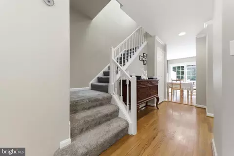 Entry Way - 534 Kinsale, Timonium, MD 21093 photo 2 of 4