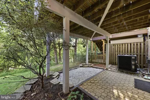 Exterior - 534 Kinsale, Timonium, MD 21093 photo 7 of 11