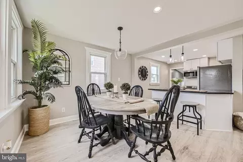 Dining - 822 Wise Ave, Dundalk, MD 21222 photo 1 of 1