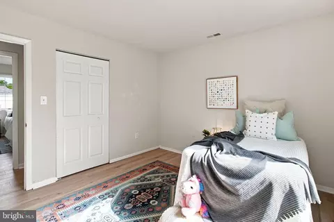 Bedroom - 2516 Maple Rd, Sparrows Point, MD 21219 photo 6 of 12