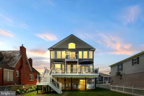 Exterior - 7112 River Drive Rd, Sparrows Point, MD 21219 photo 1 of 12