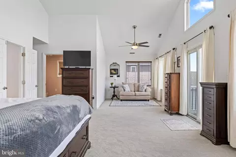 Bedroom - 7112 River Drive Rd, Sparrows Point, MD 21219 photo 6 of 8