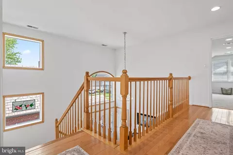 Entry Way - 7112 River Drive Rd, Sparrows Point, MD 21219 photo 6 of 8