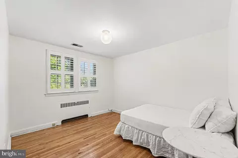 Bedroom - 92 Murdock Rd, Baltimore, MD 21212 photo 5 of 5