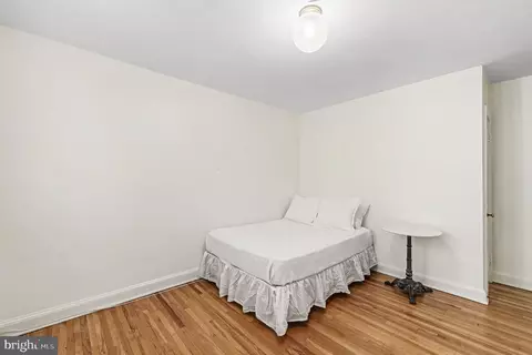 Bedroom - 92 Murdock Rd, Baltimore, MD 21212 photo 4 of 5