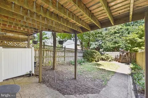 Exterior - 92 Murdock Rd, Baltimore, MD 21212 photo 4 of 5
