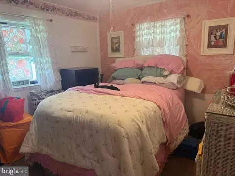 Bedroom - 7423 N Point Rd, Edgemere, MD 21219 photo 1 of 8