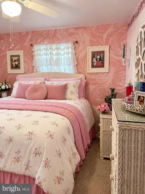 Bedroom - 7423 N Point Rd, Edgemere, MD 21219 photo 1 of 4