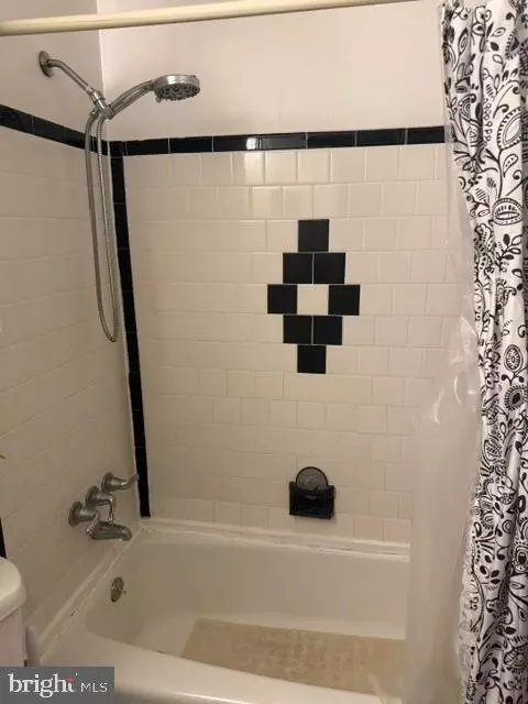 Bath - 7423 N Point Rd, Edgemere, MD 21219 photo 1 of 3