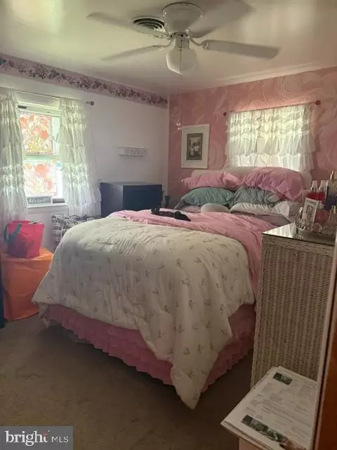 Bedroom - 7423 N Point Rd, Edgemere, MD 21219 photo 2 of 8