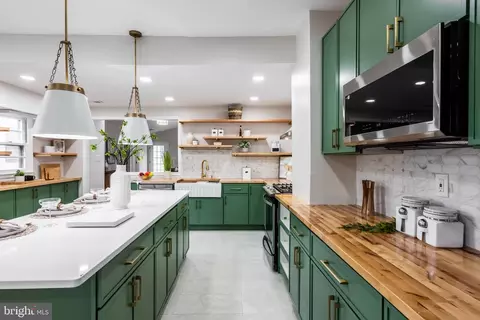 1807 Sutton Ave, Halethorpe, MD 21227