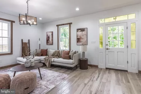 Entry Way - 6202 Smith Ave, Baltimore, MD 21209 photo 2 of 6