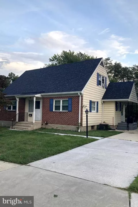 6243 Gilston Park Rd, Catonsville, MD 21228