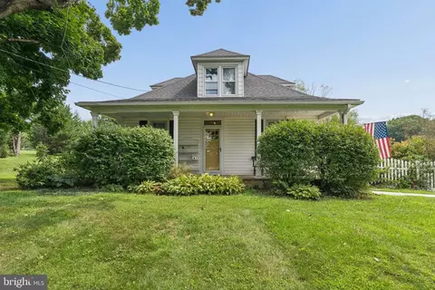 Exterior - 21101 York Rd, Parkton, MD 21120 photo 2 of 12