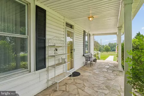 Exterior - 21101 York Rd, Parkton, MD 21120 photo 7 of 12