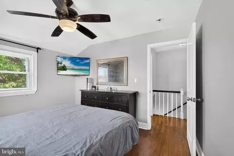 Bedroom - 2012 Ormand Rd, Dundalk, MD 21222 photo 3 of 6