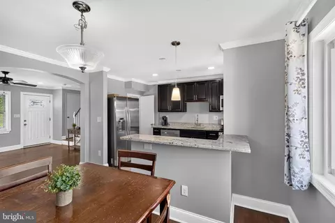 Entry Way - 2012 Ormand Rd, Dundalk, MD 21222 photo 2 of 3