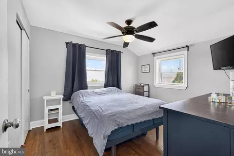 Bedroom - 2012 Ormand Rd, Dundalk, MD 21222 photo 1 of 6