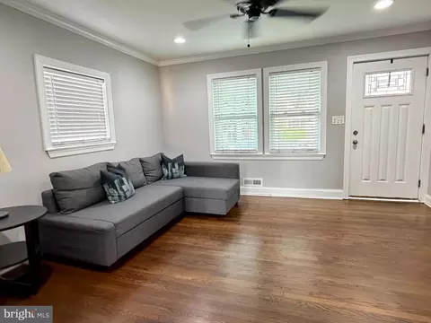 Living - 2012 Ormand Rd, Dundalk, MD 21222 photo 1 of 1
