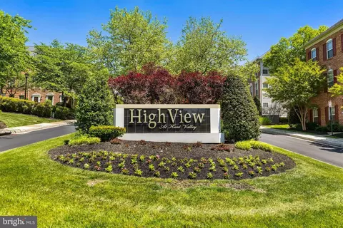 400 Symphony Cir #453D, Cockeysville, MD 21030