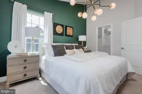 Bedroom - 2015 Patapsco Glen Rd, Windsor Mill, MD 21244 photo 2 of 2