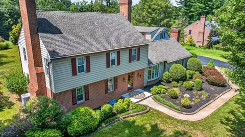 8 Tree Farm Ct, Glen Arm, MD 21057