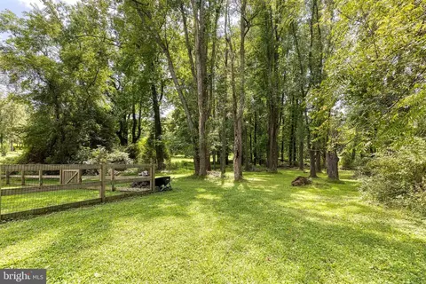 Exterior - 13730 Baldwin Mill Rd, Baldwin, MD 21013 photo 13 of 14
