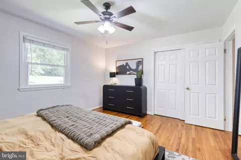 Bedroom - 13730 Baldwin Mill Rd, Baldwin, MD 21013 photo 3 of 4
