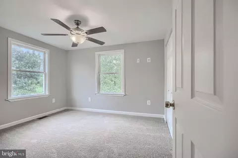 Bedroom - 1 Arwell Ct, Baltimore, MD 21236 photo 4 of 5