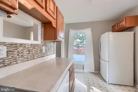 Kitchen - 1 Arwell Ct, Baltimore, MD 21236 photo 3 of 3