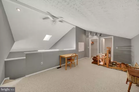 Entry Way - 6943 Clearwind Ct #6943C, Baltimore, MD 21209 photo 3 of 4