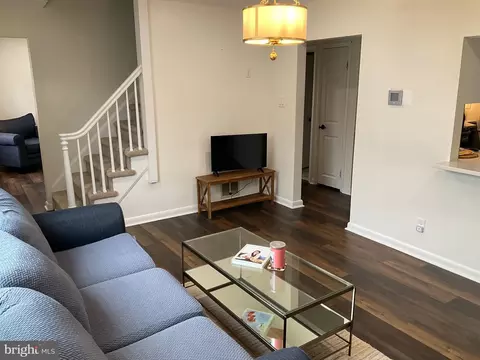 Living - 5809 Pine Hill Dr, White Marsh, MD 21162 photo 2 of 4
