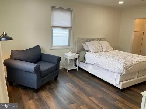 Bedroom - 5809 Pine Hill Dr, White Marsh, MD 21162 photo 1 of 5