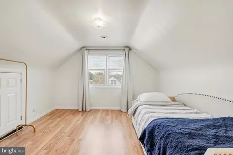 Bedroom - 5809 Pine Hill Dr, White Marsh, MD 21162 photo 5 of 5