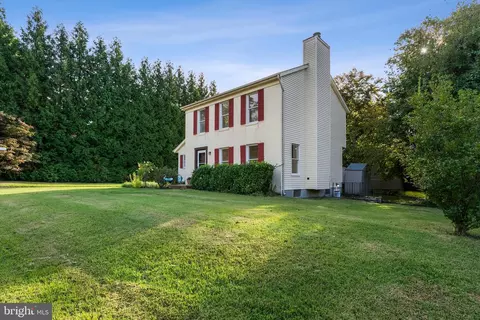 1 Hardy Ct, Towson, MD 21204