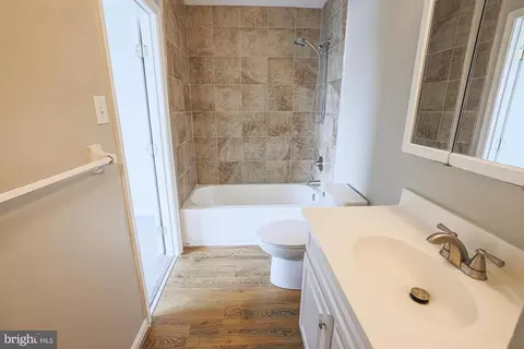 Entry Way - Undisclosed, Nottingham, MD 21236 photo 3 of 3