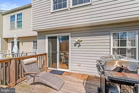 Exterior - 11 Ramsgate Ct, Halethorpe, MD 21227 photo 4 of 10