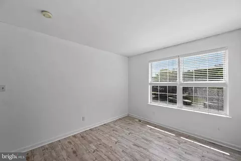Other - 2 Mainsail Ct, Middle River, MD 21220 photo 4 of 10