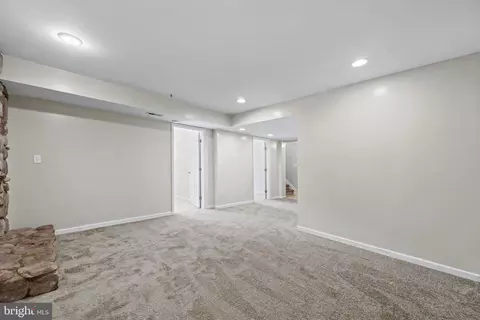 Entry Way - 2 Mainsail Ct, Middle River, MD 21220 photo 2 of 2