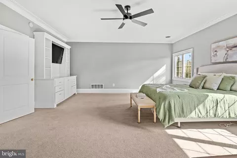 Bedroom - 1009 W Wind Ct, Towson, MD 21204 photo 3 of 12