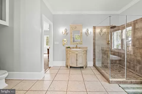 Bath - 1009 W Wind Ct, Towson, MD 21204 photo 1 of 13