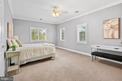 Bedroom - 1009 W Wind Ct, Towson, MD 21204 photo 7 of 12