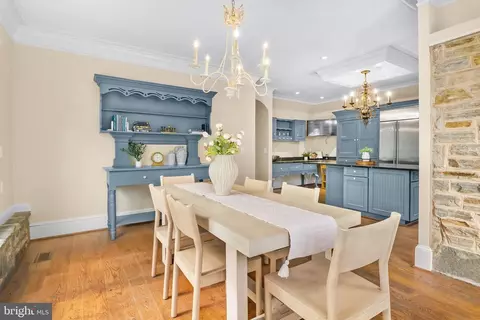 Dining - 1009 W Wind Ct, Towson, MD 21204 photo 7 of 9