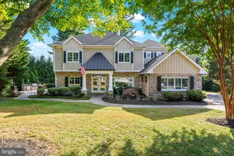 Exterior - 1009 W Wind Ct, Towson, MD 21204 photo 2 of 12