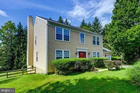 32 Old Creek Ct, Owings Mills, MD 21117
