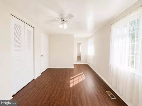 Bedroom - 4549 Ambermill Rd, Nottingham, MD 21236 photo 3 of 6